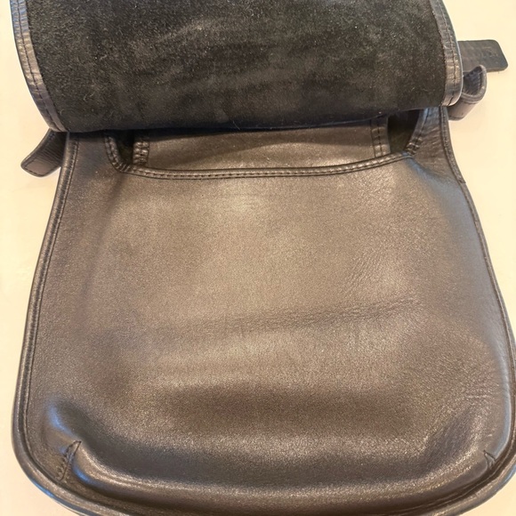 Coach Vintage Black Leather Crossbody Shoulder Hippie Flap Bag 9135 - Picture 14 of 16